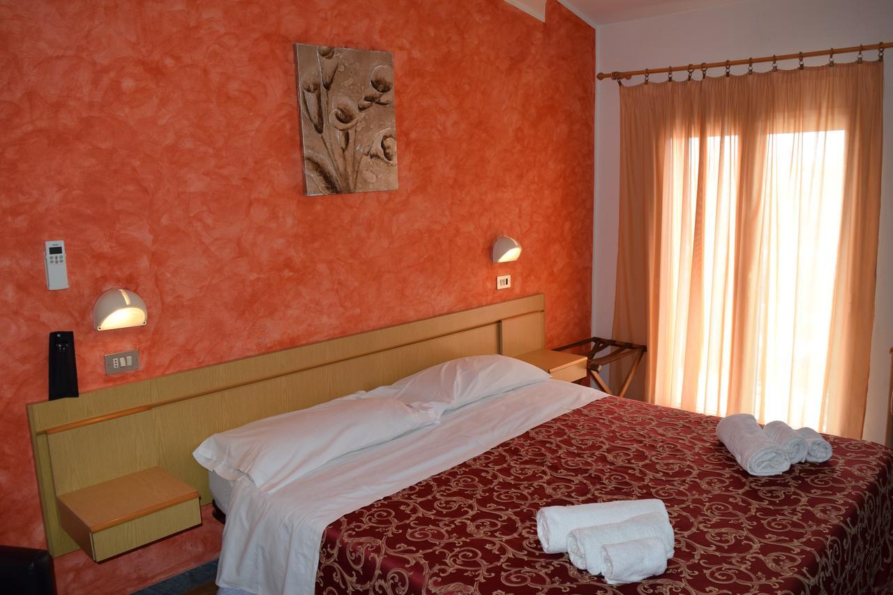 Hotel Ottavia Rimini Exteriér fotografie